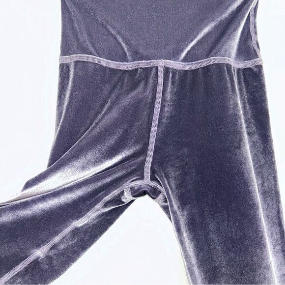 Beyond Yoga Velvet Motion High Waisted Midi Legging - Picture 5 of 11